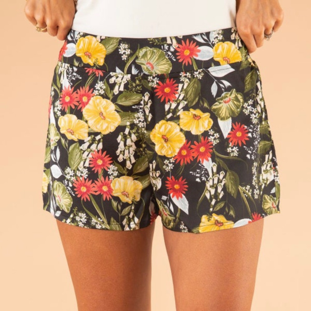 Easel- Watch Me Bloom Shorts